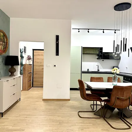 Jerry Apartman
