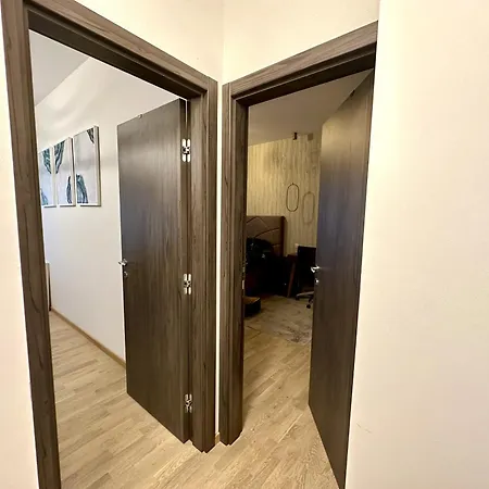 Jerry Apartman Póla
